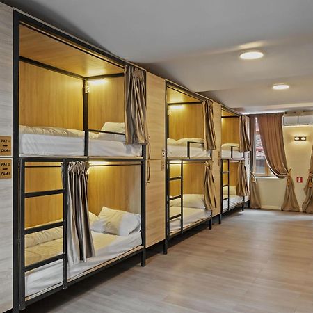 Ramana Garden Hostel - Self-Service Accommodation Бухарест Екстер'єр фото