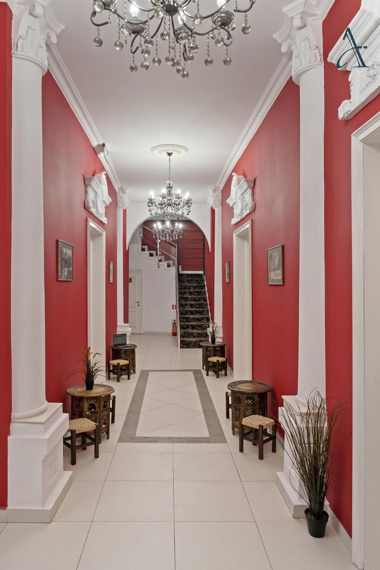 Ramana Garden Hostel - Self-Service Accommodation Бухарест Екстер'єр фото